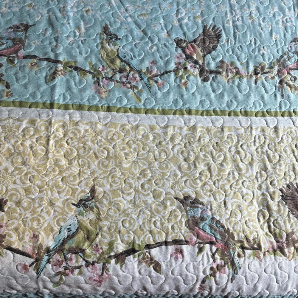 The Lakeside Collection Bird Whisper Bedding Quilted Full Size Comforter - Picture 3 of 8